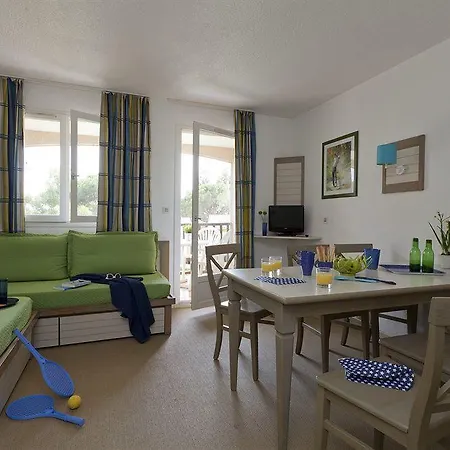 Lejlighedshotel Pierre & Valescure 2*